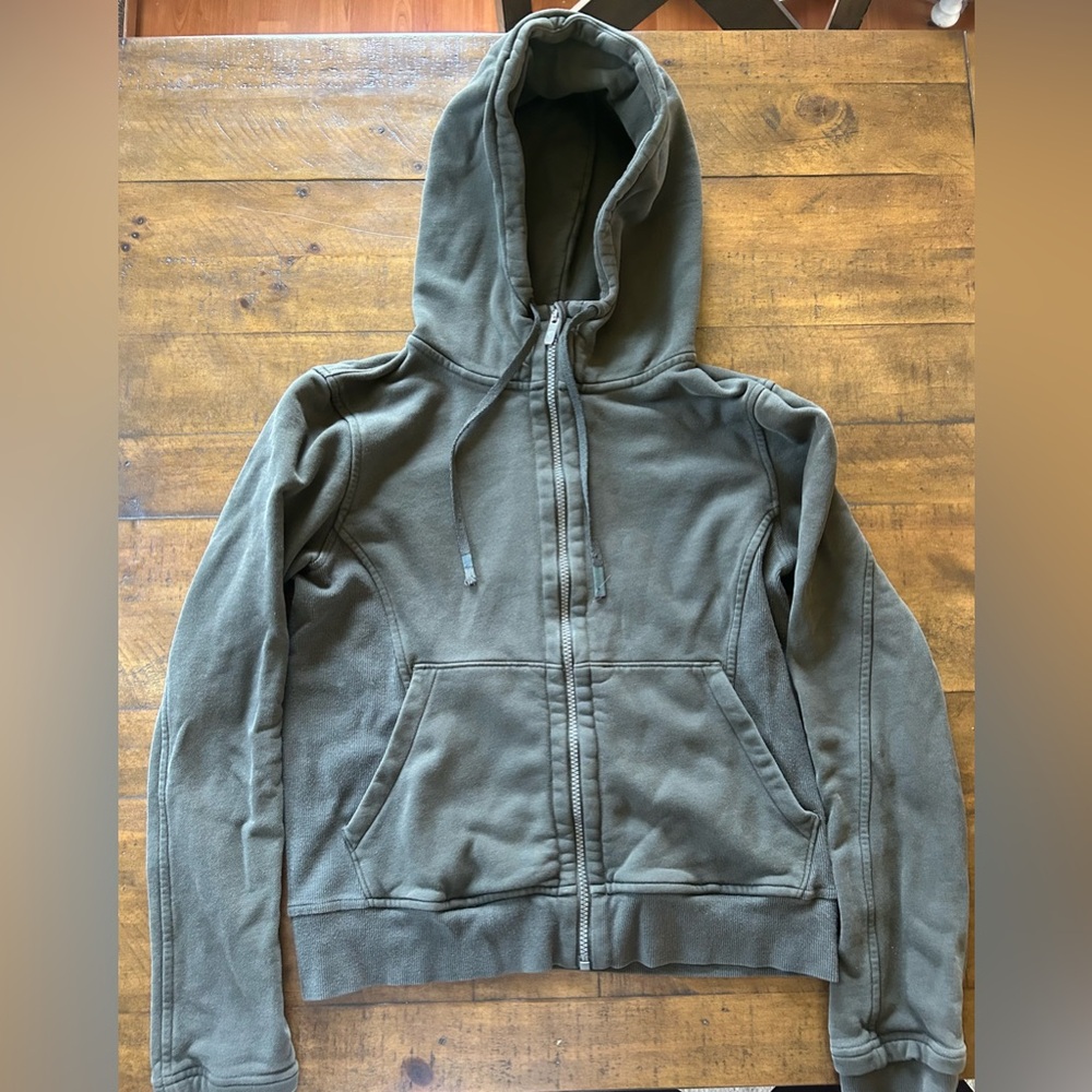 green lululemon press pause zip up jacket